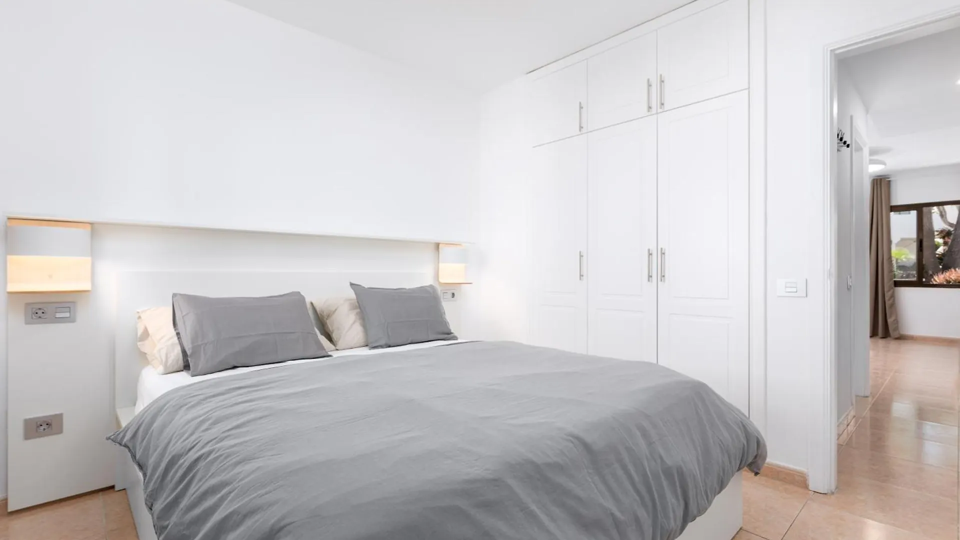 Home2Book Modern Stay At Oasis Duna, Corralejo