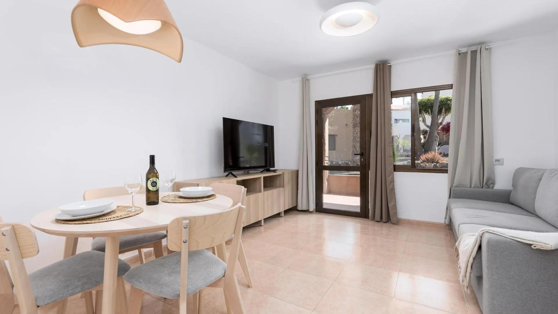 Home2Book Modern Stay At Oasis Duna, Corralejo